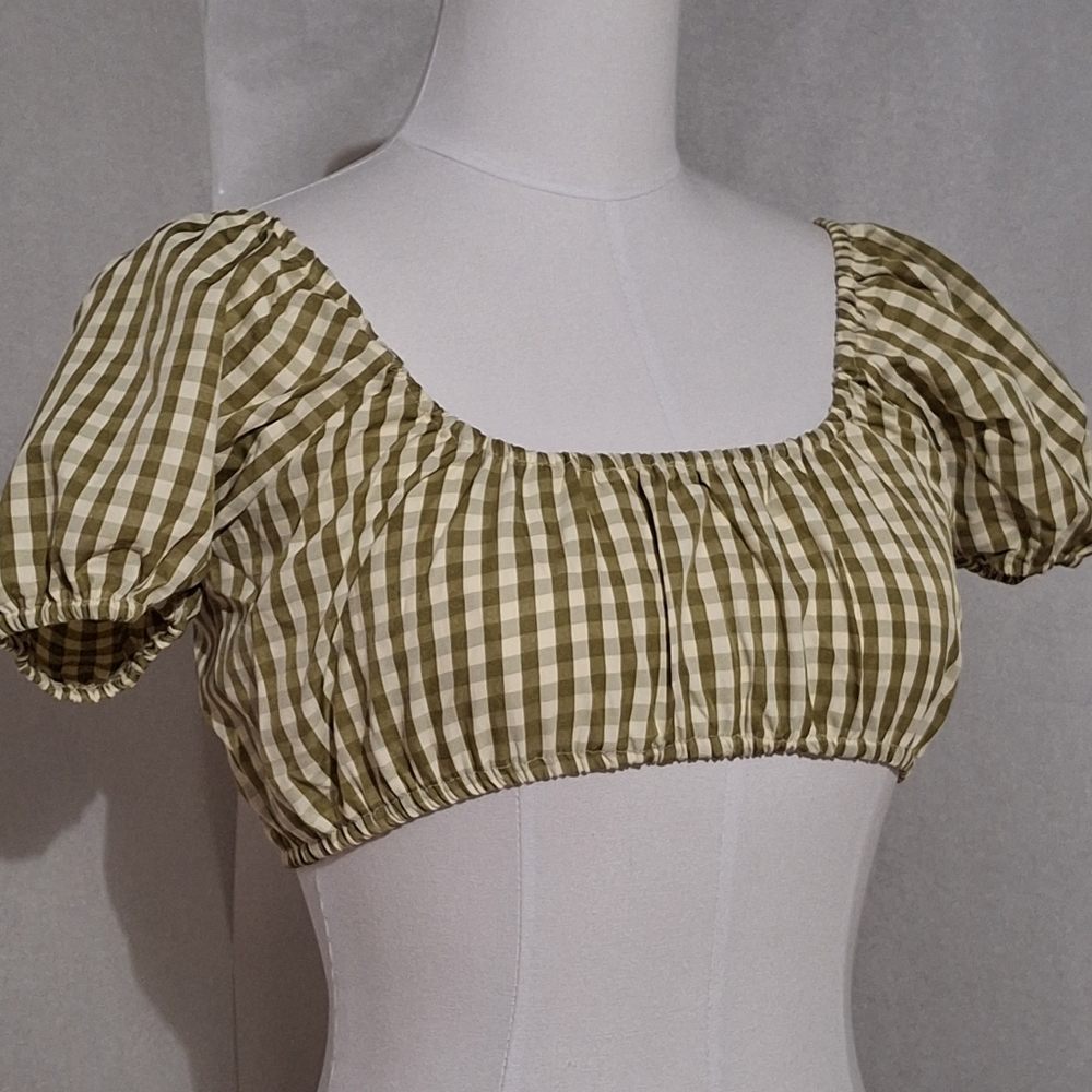 SHEIN M, crop top